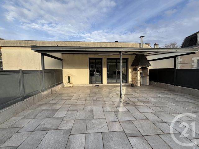 Appartement T4 à vendre - 4 pièces - 111.0 m2 - PERIGUEUX - 24 - AQUITAINE - Century 21 Mazaudon Immobilier