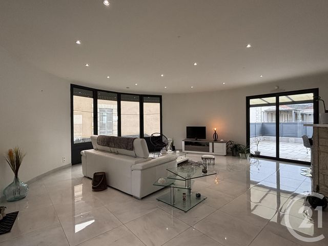 Appartement T4 à vendre - 4 pièces - 111.0 m2 - PERIGUEUX - 24 - AQUITAINE - Century 21 Mazaudon Immobilier