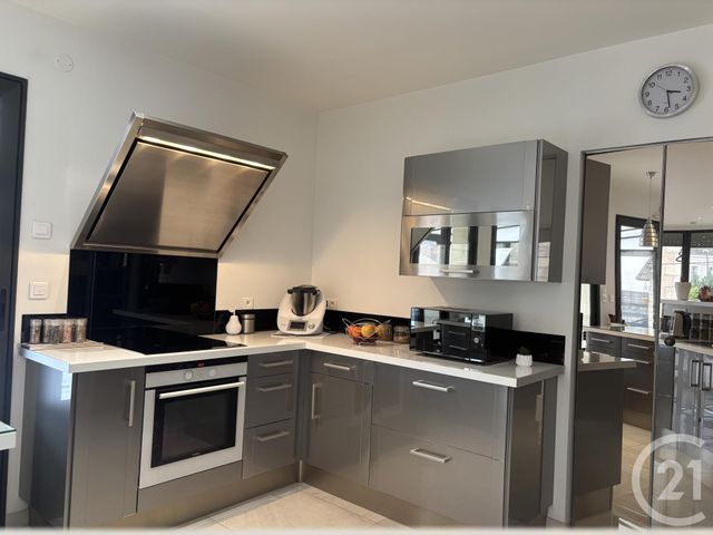 Appartement T4 à vendre - 4 pièces - 111.0 m2 - PERIGUEUX - 24 - AQUITAINE - Century 21 Mazaudon Immobilier