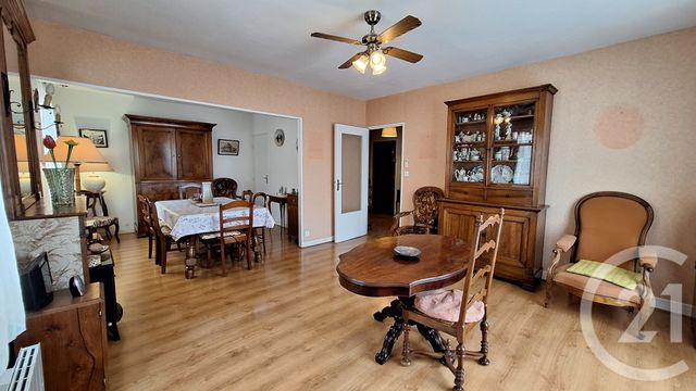 Appartement F3 à vendre - 4 pièces - 75.8 m2 - PERIGUEUX - 24 - AQUITAINE - Century 21 Mazaudon Immobilier