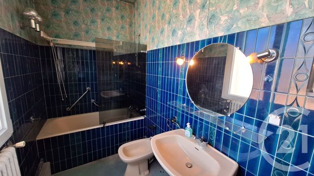 Appartement F4 à vendre - 4 pièces - 82.5 m2 - PERIGUEUX - 24 - AQUITAINE - Century 21 Mazaudon Immobilier