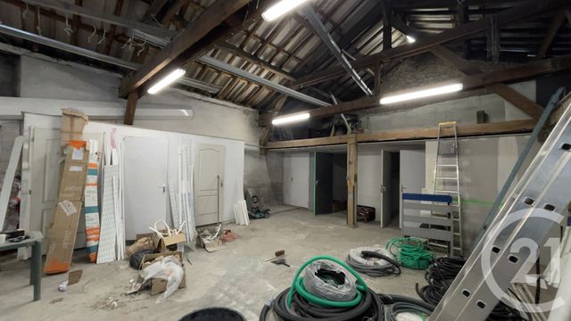 commerce à louer - 220.0 m2 - PERIGUEUX - 24 - AQUITAINE - Century 21 Mazaudon Immobilier