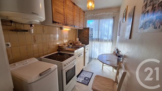 Appartement F2 à vendre - 3 pièces - 60.0 m2 - PERIGUEUX - 24 - AQUITAINE - Century 21 Mazaudon Immobilier