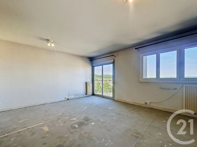Appartement F5 à vendre - 5 pièces - 90.9 m2 - PERIGUEUX - 24 - AQUITAINE - Century 21 Mazaudon Immobilier