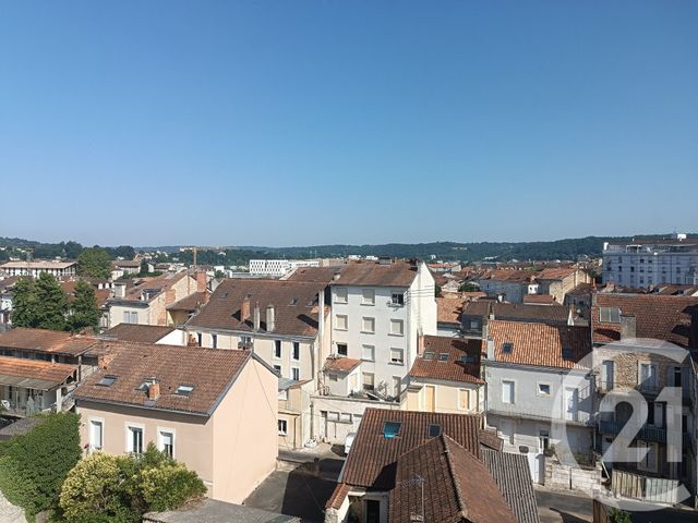 Appartement F5 à vendre - 5 pièces - 90.9 m2 - PERIGUEUX - 24 - AQUITAINE - Century 21 Mazaudon Immobilier