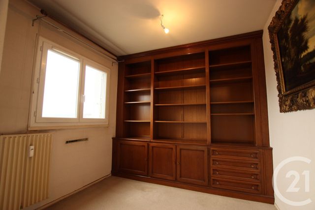 Appartement F5 à vendre - 5 pièces - 90.9 m2 - PERIGUEUX - 24 - AQUITAINE - Century 21 Mazaudon Immobilier