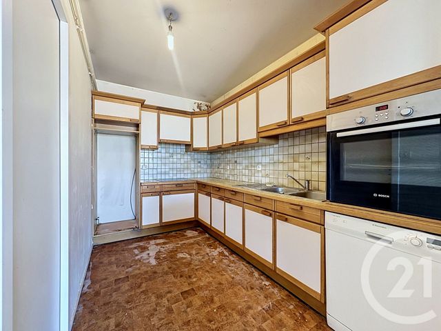 Appartement F5 à vendre - 5 pièces - 90.9 m2 - PERIGUEUX - 24 - AQUITAINE - Century 21 Mazaudon Immobilier