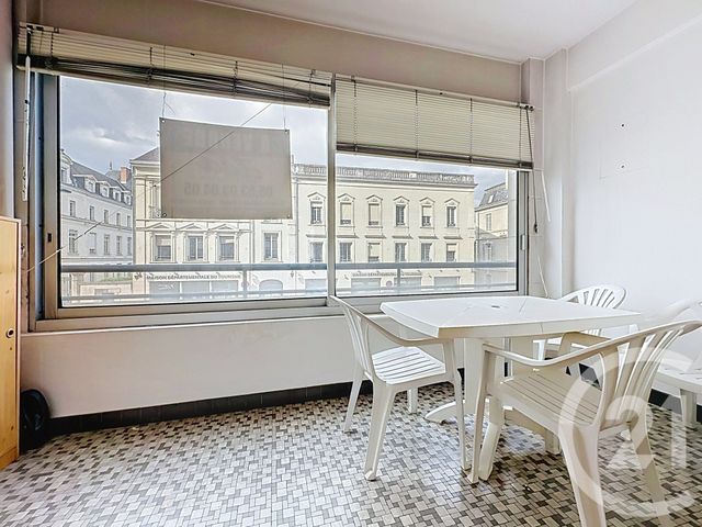 Appartement F5 à vendre - 5 pièces - 89.63 m2 - PERIGUEUX - 24 - AQUITAINE - Century 21 Mazaudon Immobilier