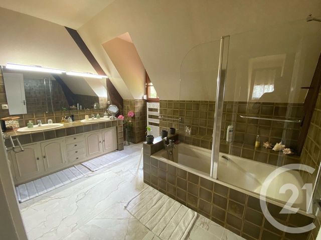 maison à vendre - 7 pièces - 190.0 m2 - PERIGUEUX - 24 - AQUITAINE - Century 21 Mazaudon Immobilier