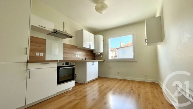 Appartement F4 à louer - 4 pièces - 92.83 m2 - PERIGUEUX - 24 - AQUITAINE - Century 21 Mazaudon Immobilier