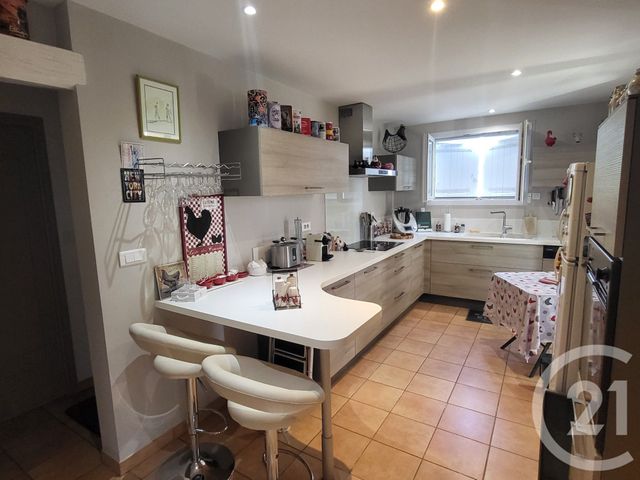 maison à vendre - 7 pièces - 130.0 m2 - MONTAGRIER - 24 - AQUITAINE - Century 21 Mazaudon Immobilier