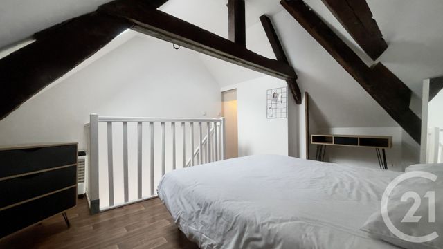 Afficher la photo en grand Appartement F1 bis à louer - 2 pièces - 24.1 m2 - PERIGUEUX - 24 - AQUITAINE - Century 21 Mazaudon Immobilier