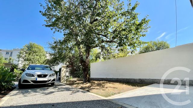 maison à louer - 4 pièces - 84.0 m2 - PERIGUEUX - 24 - AQUITAINE - Century 21 Mazaudon Immobilier