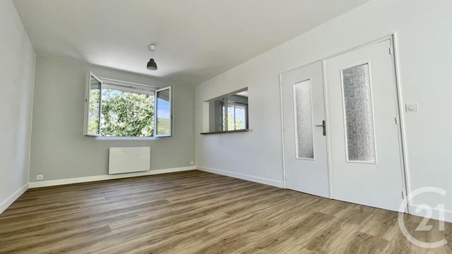 maison à louer - 4 pièces - 84.0 m2 - PERIGUEUX - 24 - AQUITAINE - Century 21 Mazaudon Immobilier