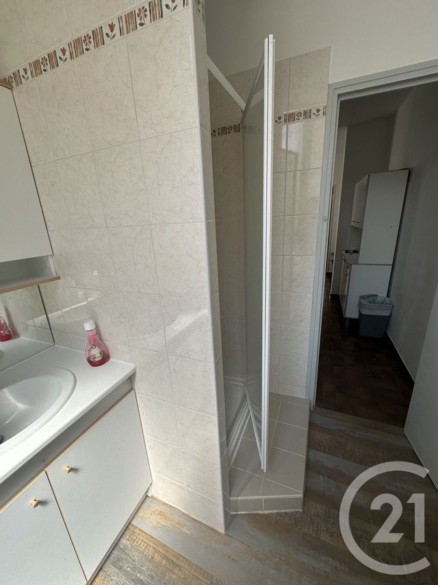 Appartement F1 à louer - 1 pièce - 32.84 m2 - PERIGUEUX - 24 - AQUITAINE - Century 21 Mazaudon Immobilier