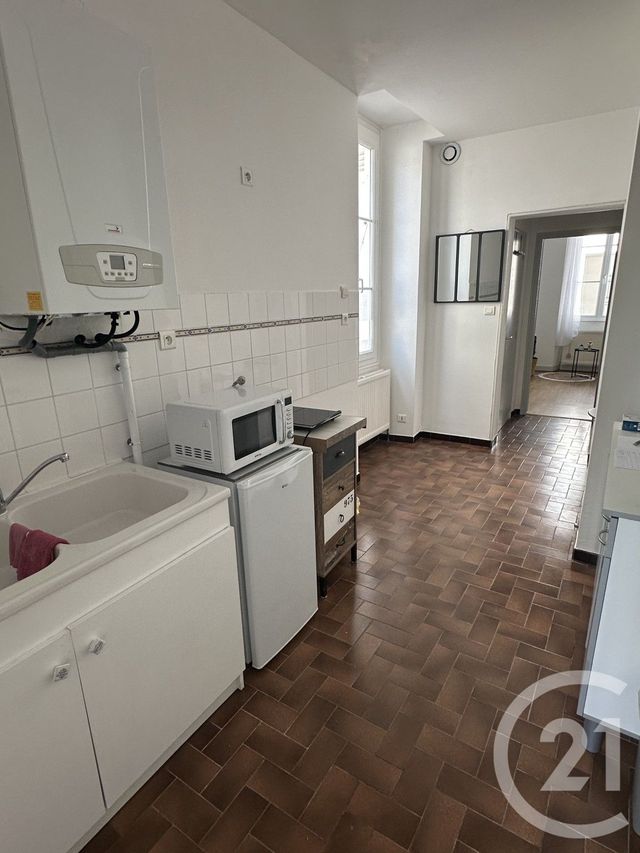Appartement F1 à louer - 1 pièce - 32.84 m2 - PERIGUEUX - 24 - AQUITAINE - Century 21 Mazaudon Immobilier