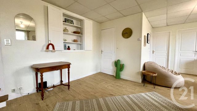 Appartement F3 à vendre - 3 pièces - 57.17 m2 - PERIGUEUX - 24 - AQUITAINE - Century 21 Mazaudon Immobilier