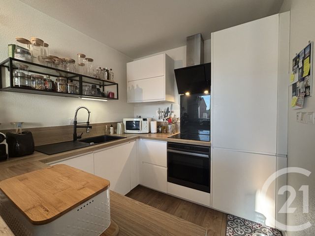 Afficher la photo en grand Appartement T3 à vendre - 3 pièces - 63.37 m2 - TRELISSAC - 24 - AQUITAINE - Century 21 Mazaudon Immobilier