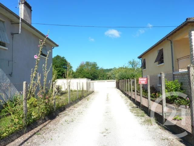 parking à louer - 15.0 m2 - PERIGUEUX - 24 - AQUITAINE - Century 21 Mazaudon Immobilier