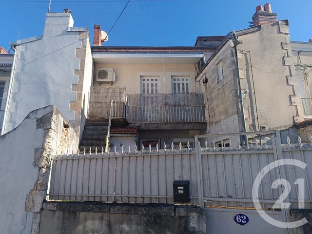 Appartement T2 à vendre - 3 pièces - 112.47 m2 - PERIGUEUX - 24 - AQUITAINE - Century 21 Mazaudon Immobilier