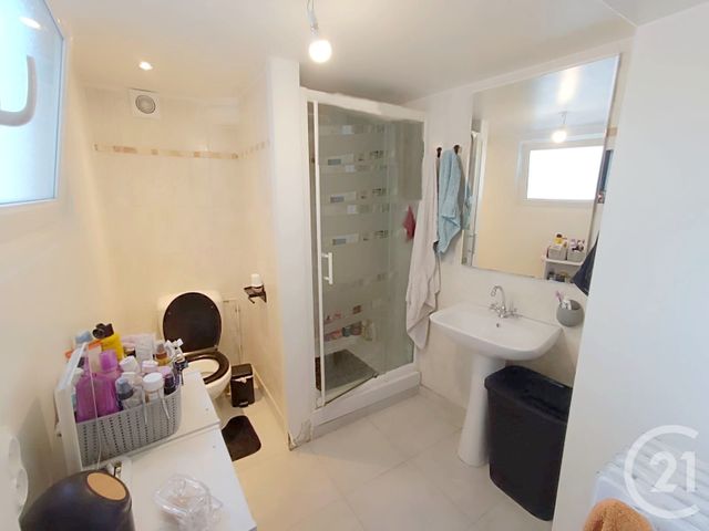 Appartement T2 à vendre - 3 pièces - 112.47 m2 - PERIGUEUX - 24 - AQUITAINE - Century 21 Mazaudon Immobilier