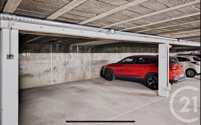 Appartement T3 à vendre - 3 pièces - 68.75 m2 - PERIGUEUX - 24 - AQUITAINE - Century 21 Mazaudon Immobilier