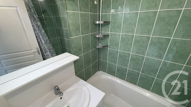 Appartement F2 à louer - 2 pièces - 49.32 m2 - PERIGUEUX - 24 - AQUITAINE - Century 21 Mazaudon Immobilier