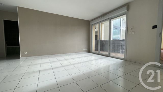 Appartement F2 à louer - 2 pièces - 49.32 m2 - PERIGUEUX - 24 - AQUITAINE - Century 21 Mazaudon Immobilier