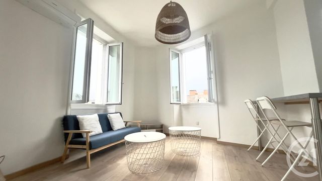 Afficher la photo en grand Appartement T2 à louer - 2 pièces - 45.0 m2 - PERIGUEUX - 24 - AQUITAINE - Century 21 Mazaudon Immobilier