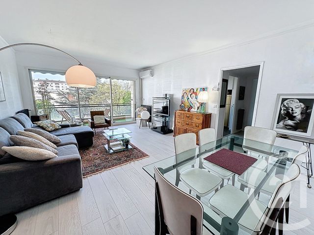 Appartement F5 à vendre - 5 pièces - 108.27 m2 - PERIGUEUX - 24 - AQUITAINE - Century 21 Mazaudon Immobilier