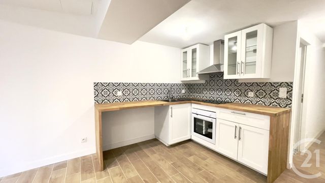 Appartement T2 à louer - 2 pièces - 50.79 m2 - PERIGUEUX - 24 - AQUITAINE - Century 21 Mazaudon Immobilier