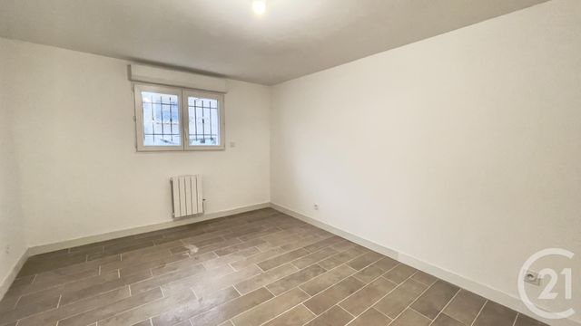 Appartement T2 à louer - 2 pièces - 50.79 m2 - PERIGUEUX - 24 - AQUITAINE - Century 21 Mazaudon Immobilier