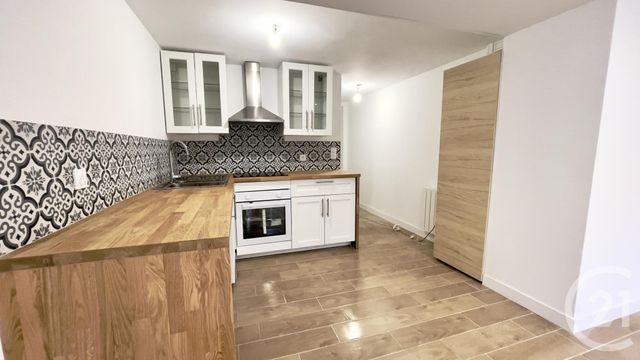 Appartement T2 à louer - 2 pièces - 50.79 m2 - PERIGUEUX - 24 - AQUITAINE - Century 21 Mazaudon Immobilier
