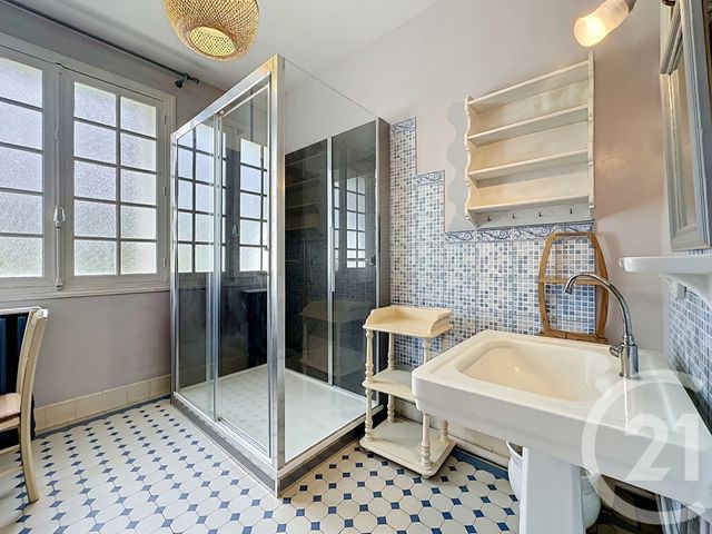 maison à vendre - 5 pièces - 132.0 m2 - PERIGUEUX - 24 - AQUITAINE - Century 21 Mazaudon Immobilier