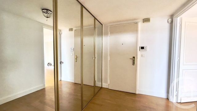 Appartement T3 à louer - 3 pièces - 89.09 m2 - PERIGUEUX - 24 - AQUITAINE - Century 21 Mazaudon Immobilier