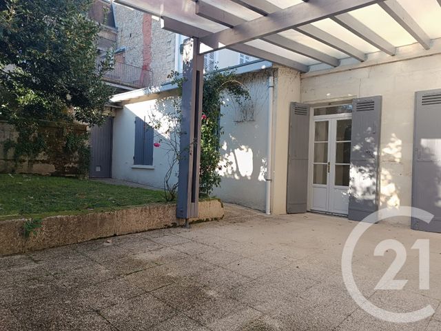 maison à louer - 6 pièces - 152.65 m2 - PERIGUEUX - 24 - AQUITAINE - Century 21 Mazaudon Immobilier