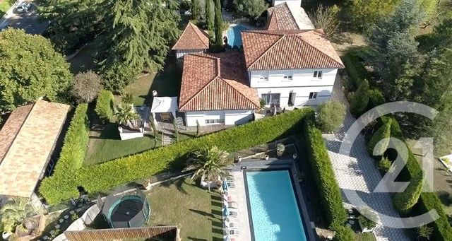 maison à vendre - 30 pièces - 695.0 m2 - PERIGUEUX - 24 - AQUITAINE - Century 21 Mazaudon Immobilier