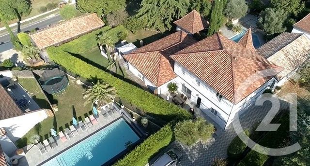 maison à vendre - 30 pièces - 695.0 m2 - PERIGUEUX - 24 - AQUITAINE - Century 21 Mazaudon Immobilier