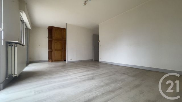 Appartement F3 à louer - 3 pièces - 65.49 m2 - PERIGUEUX - 24 - AQUITAINE - Century 21 Mazaudon Immobilier