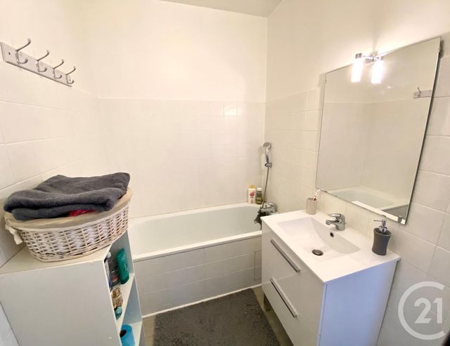 Appartement F1 à louer - 1 pièce - 24.05 m2 - PERIGUEUX - 24 - AQUITAINE - Century 21 Mazaudon Immobilier