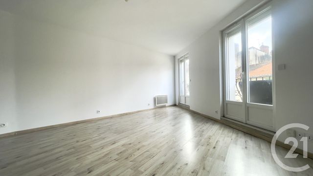 Appartement F2 bis à louer - 2 pièces - 53.12 m2 - PERIGUEUX - 24 - AQUITAINE - Century 21 Mazaudon Immobilier