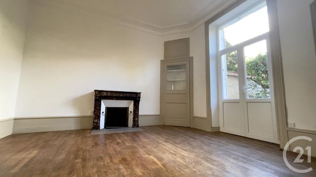 maison à louer - 6 pièces - 165.0 m2 - PERIGUEUX - 24 - AQUITAINE - Century 21 Mazaudon Immobilier