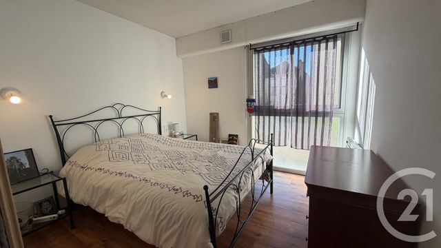 Appartement F2 à vendre - 2 pièces - 53.0 m2 - PERIGUEUX - 24 - AQUITAINE - Century 21 Mazaudon Immobilier