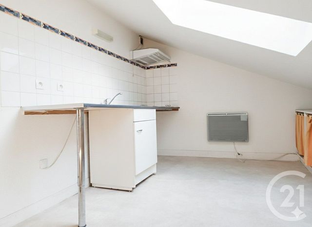 Appartement F2 à vendre - 2 pièces - 23.0 m2 - PERIGUEUX - 24 - AQUITAINE - Century 21 Mazaudon Immobilier