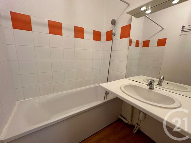 Appartement F2 à louer - 2 pièces - 45.06 m2 - TRELISSAC - 24 - AQUITAINE - Century 21 Mazaudon Immobilier