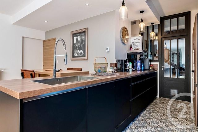 maison à vendre - 5 pièces - 219.0 m2 - PERIGUEUX - 24 - AQUITAINE - Century 21 Mazaudon Immobilier