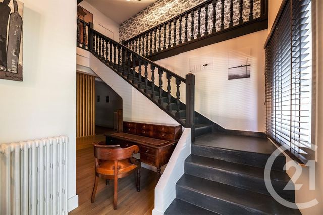 maison à vendre - 5 pièces - 219.0 m2 - PERIGUEUX - 24 - AQUITAINE - Century 21 Mazaudon Immobilier