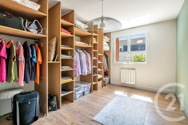 maison à vendre - 5 pièces - 219.0 m2 - PERIGUEUX - 24 - AQUITAINE - Century 21 Mazaudon Immobilier