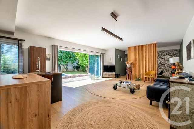 maison à vendre - 5 pièces - 219.0 m2 - PERIGUEUX - 24 - AQUITAINE - Century 21 Mazaudon Immobilier