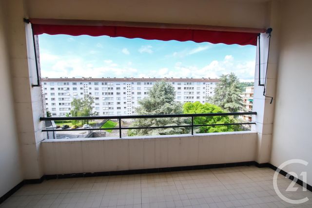 Appartement à louer - 2 pièces - 56.1 m2 - PERIGUEUX - 24 - AQUITAINE - Century 21 Mazaudon Immobilier